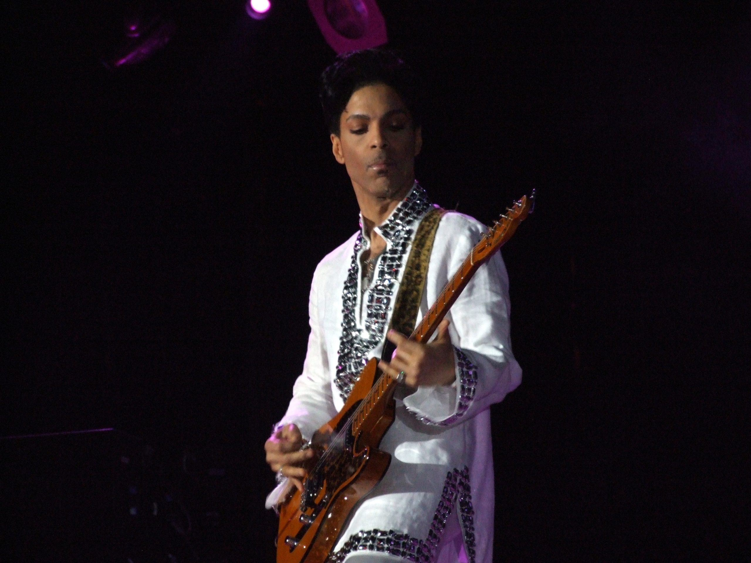 prince musicology tour dvd prince musicology tour dvd